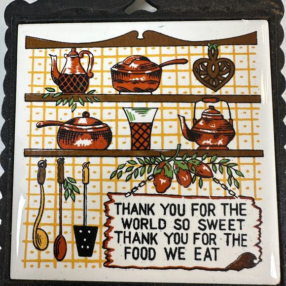 Vintage Made in Japan Cast Iron Kitchen Wall Hanging Trivet 1970s - Picture 2 of 4